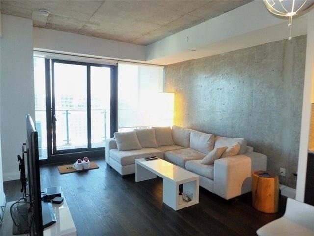 224 King St W, unit 2905 for rent - image #10