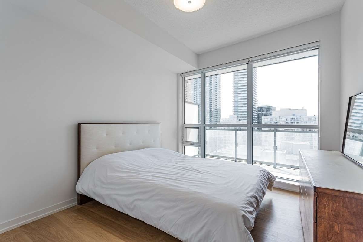 89 Dunfield Ave, unit 1202 for sale - image #12