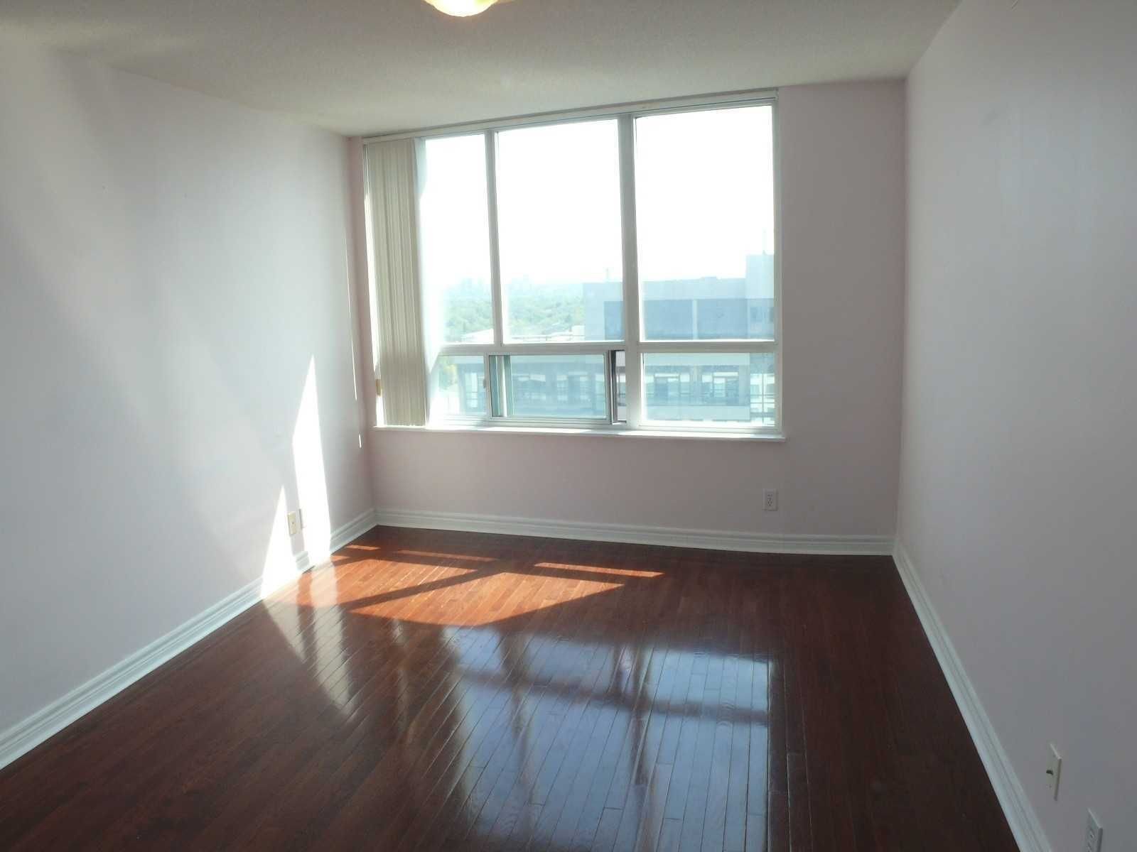 23 Hollywood Ave, unit 3008 for rent - image #15