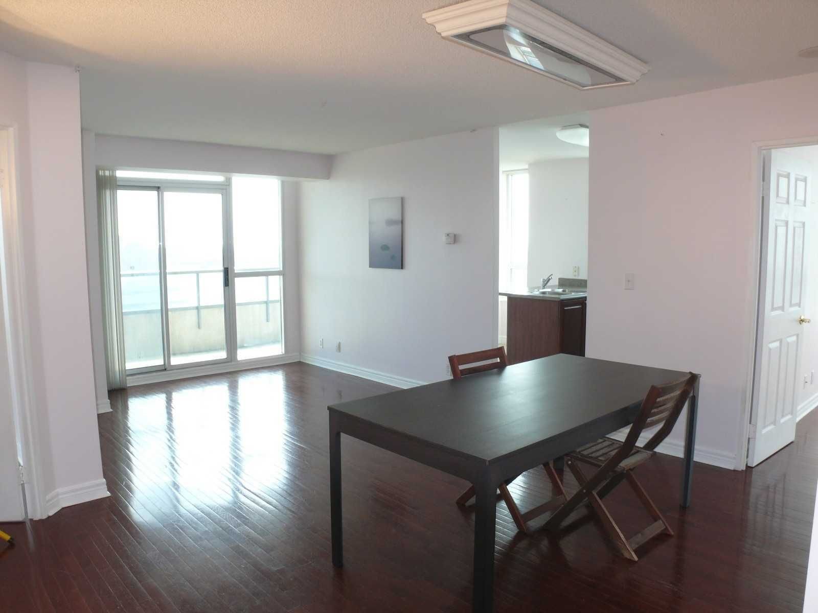 23 Hollywood Ave, unit 3008 for rent - image #7