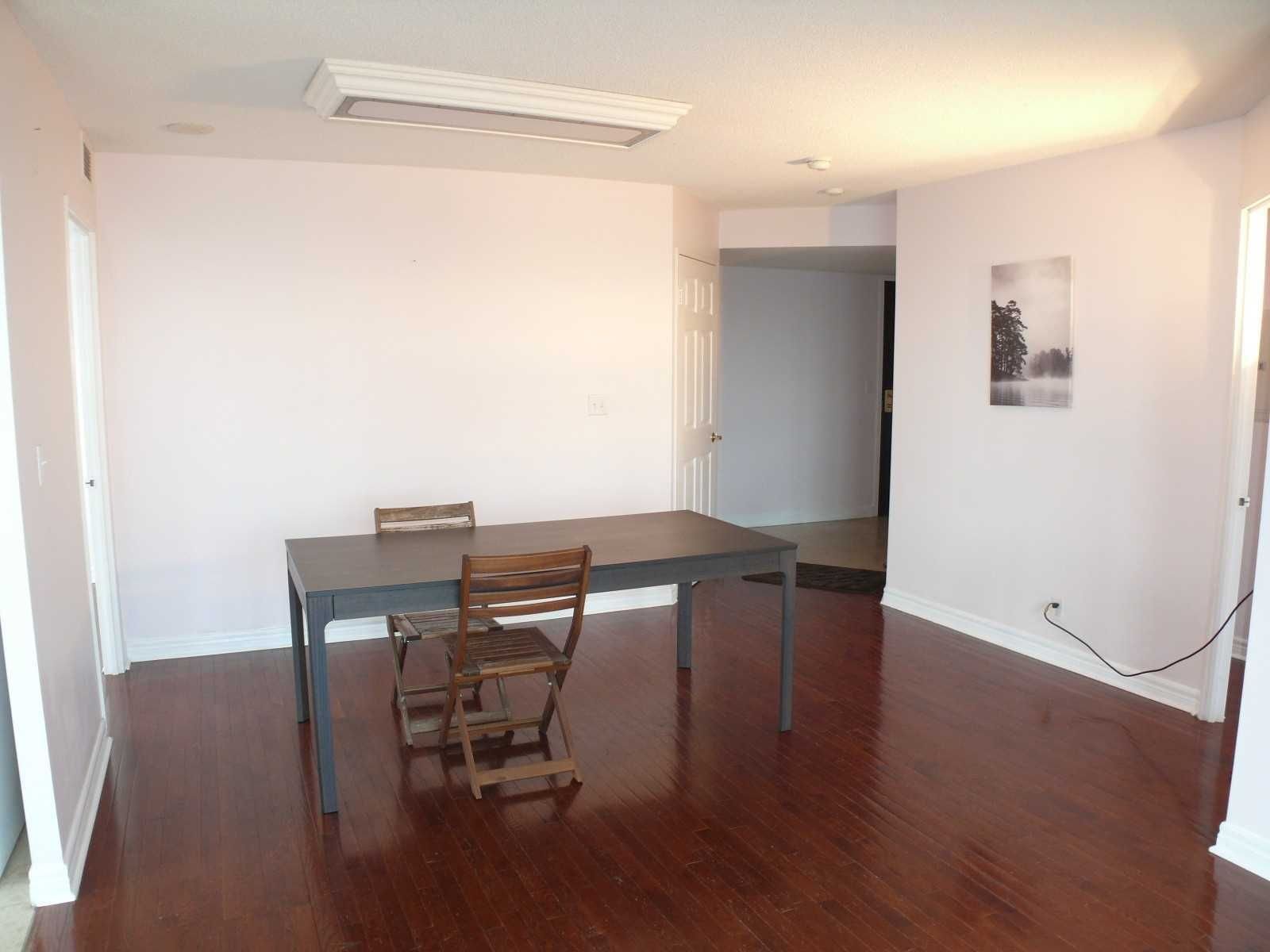 23 Hollywood Ave, unit 3008 for rent - image #8