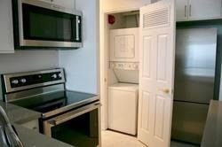 7 Broadway Ave, unit 1006 for rent - image #5