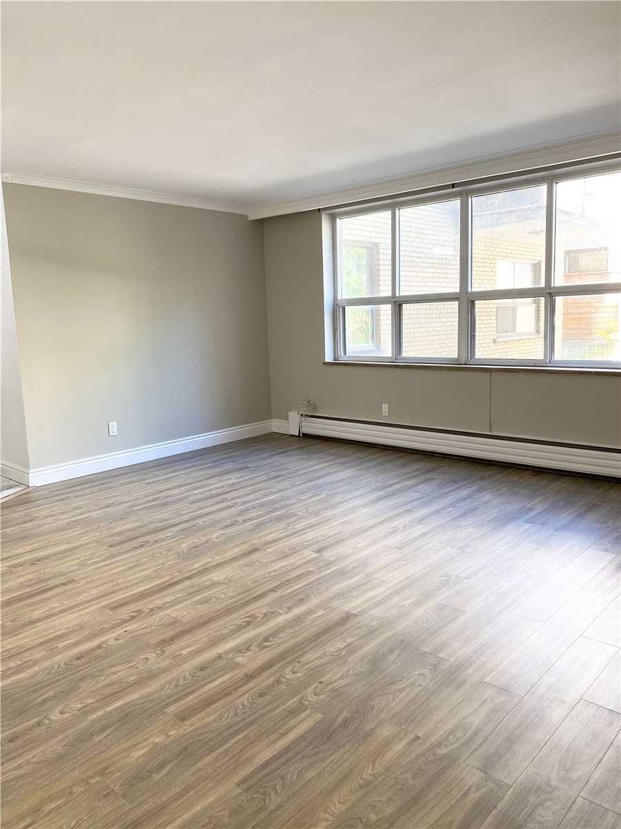 276 St Clair Ave W, unit 107 for rent - image #1