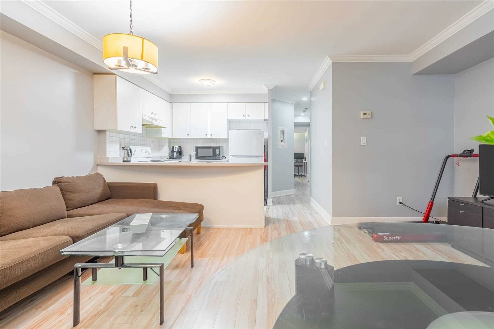 415 Jarvis St, unit 148 for rent - image #9