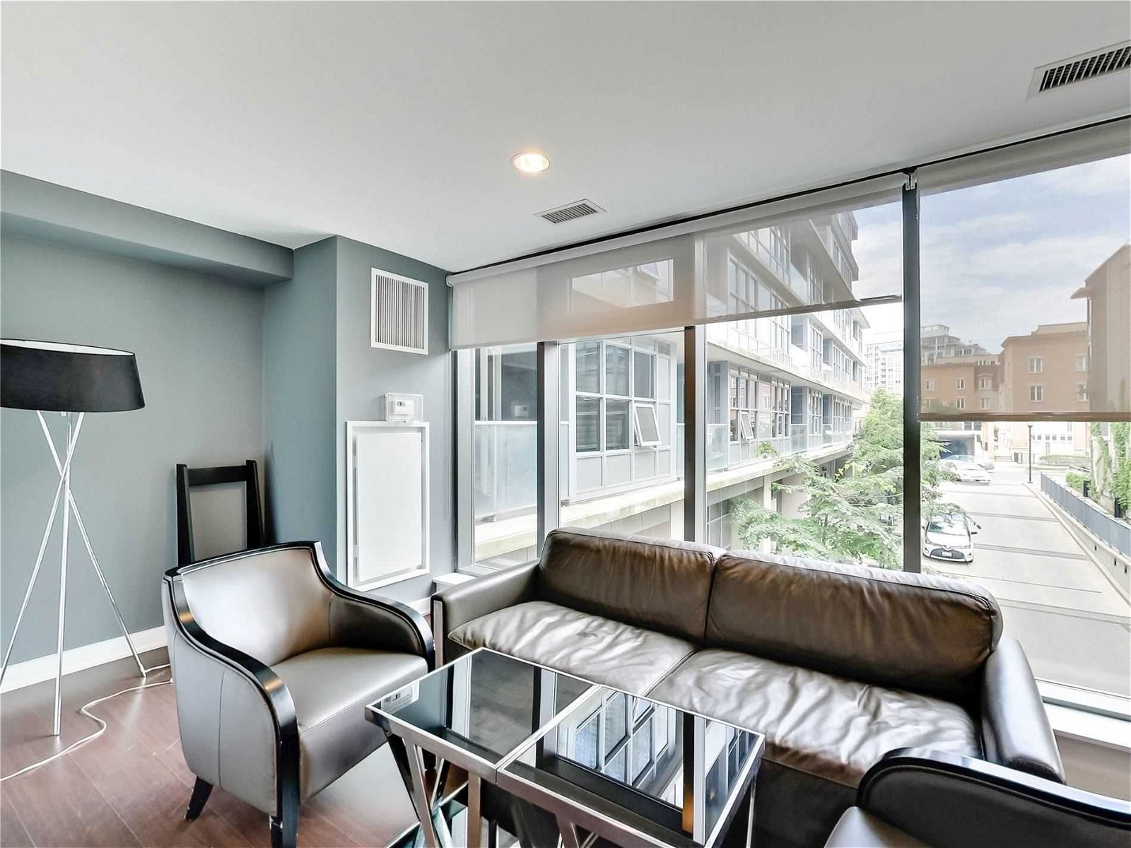 59 East Liberty  St, unit 1101 for rent - image #25