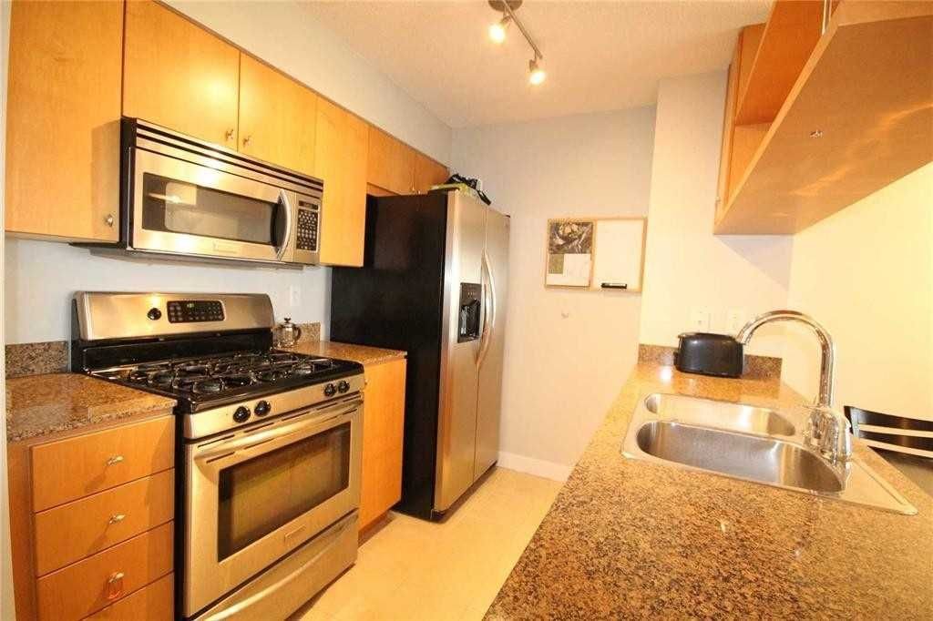 10 Navy Wharf Crt, unit 611 for rent - image #3