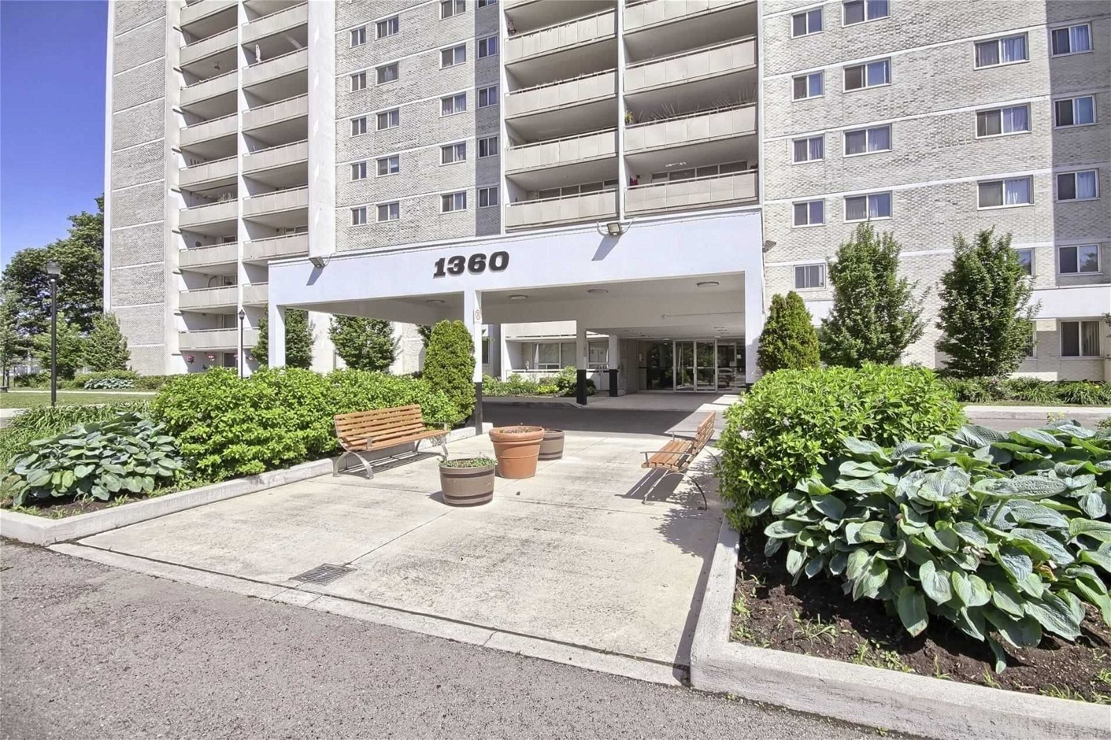 1360 York Mills Rd, unit 802 for sale - image #2