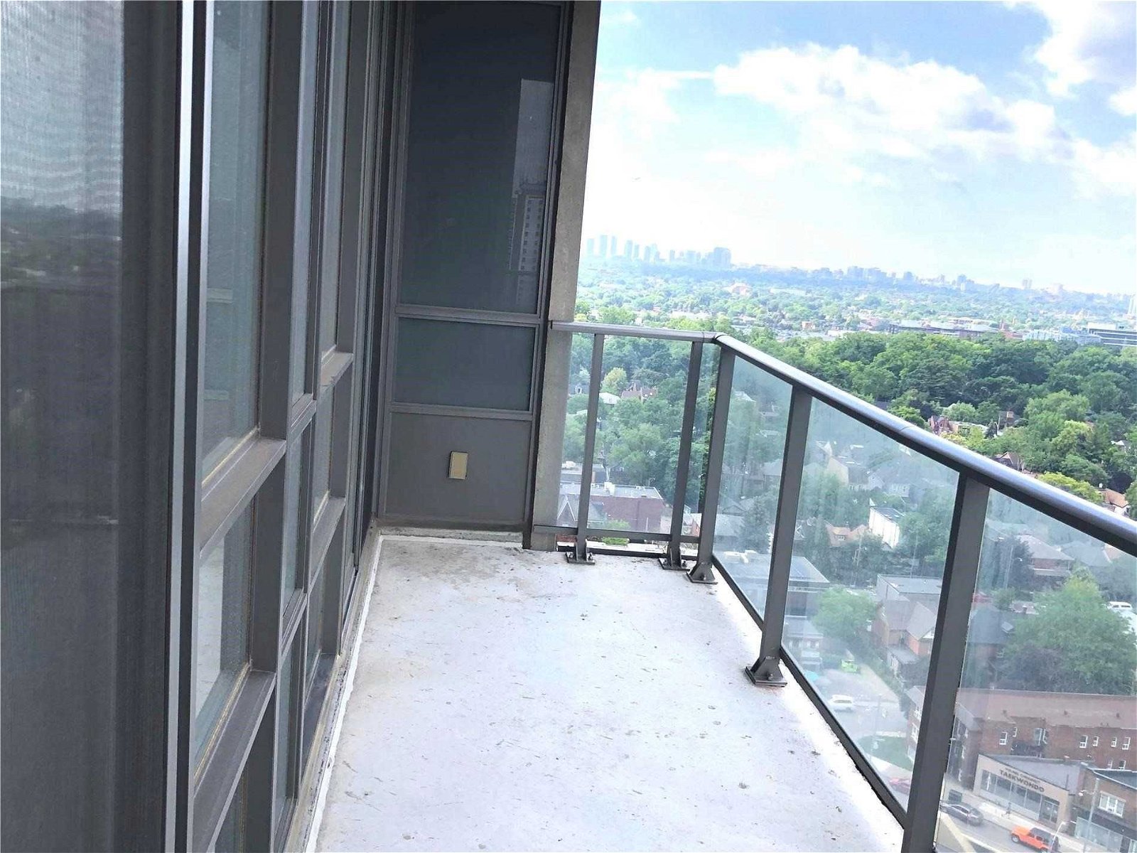 500 St Clair Ave W, unit 1802 for rent - image #23