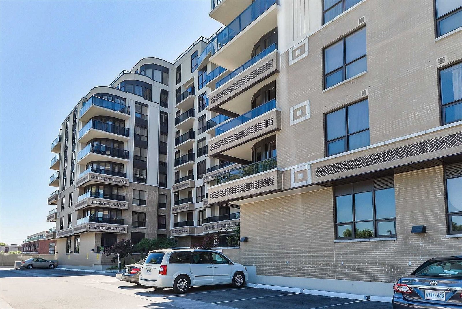 760 Sheppard Ave W, unit 216 for sale - image #3