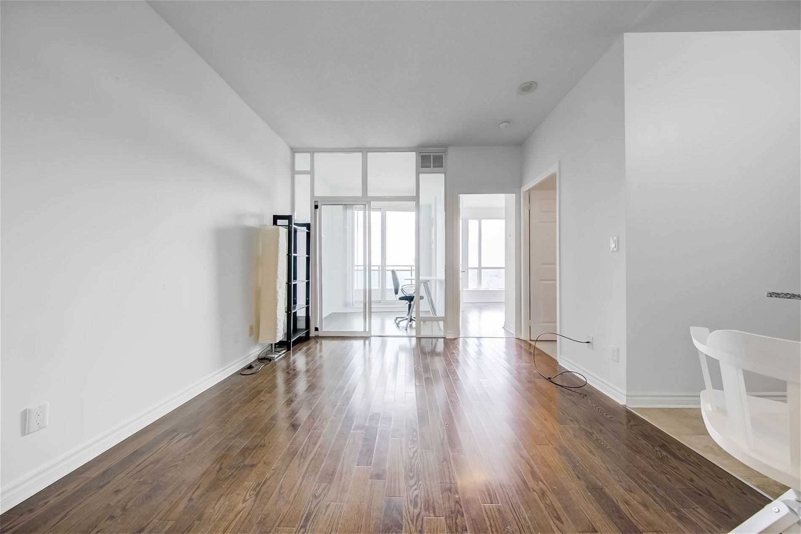 18 Holmes Ave, unit 1015 for sale - image #11