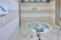 23 Hollywood Ave, unit 3202 for rent - image #37