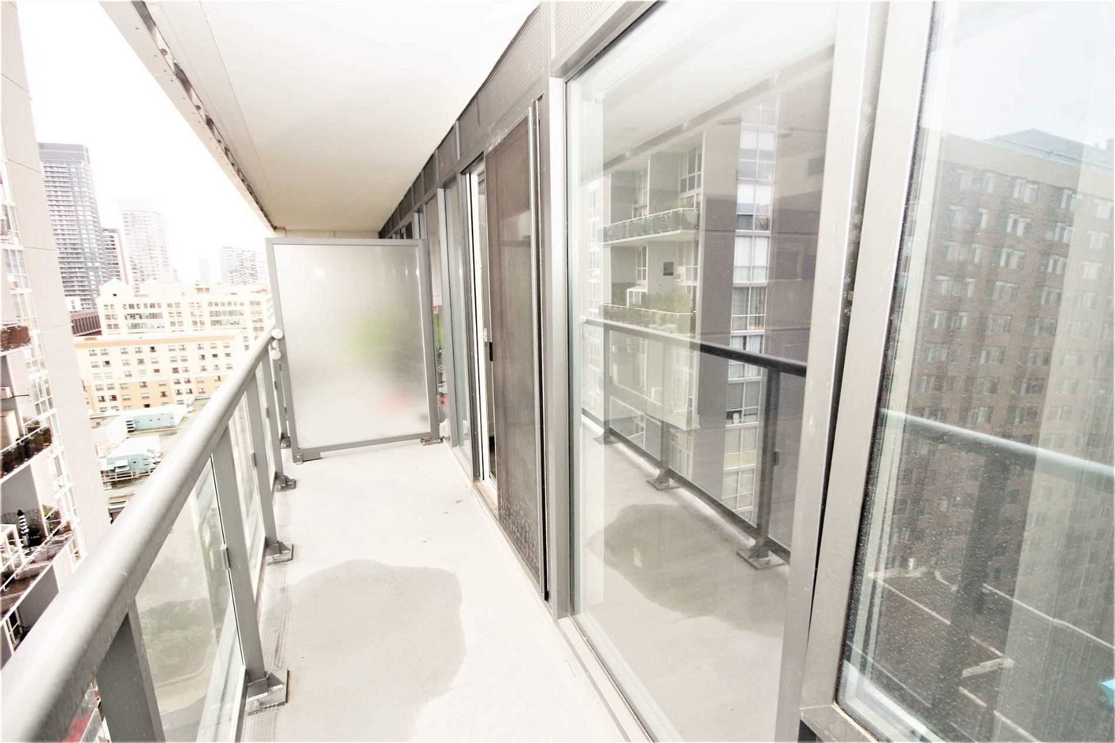 89 Mcgill St, unit 1507 for rent - image #16
