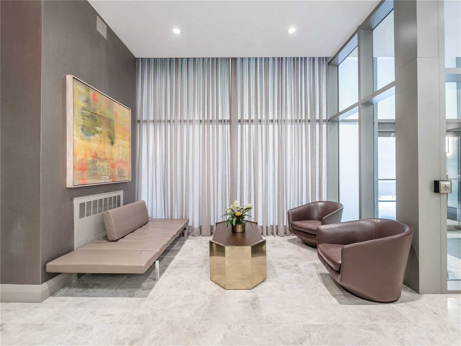 155 Yorkville Ave, unit 1510 for sale - image #3