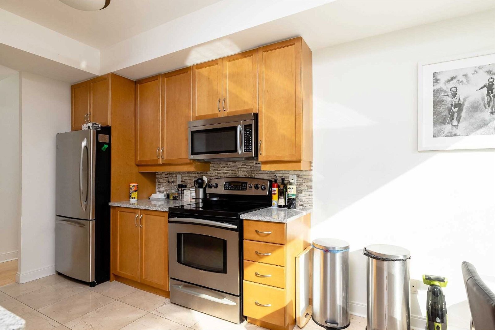18 Yorkville Ave, unit 3102 for rent - image #11