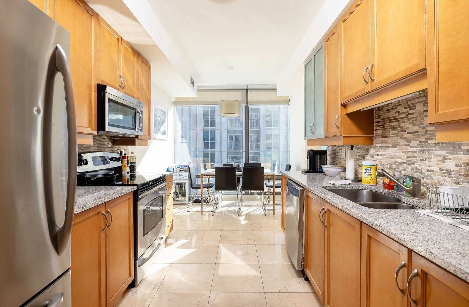 18 Yorkville Ave, unit 3102 for rent - image #9