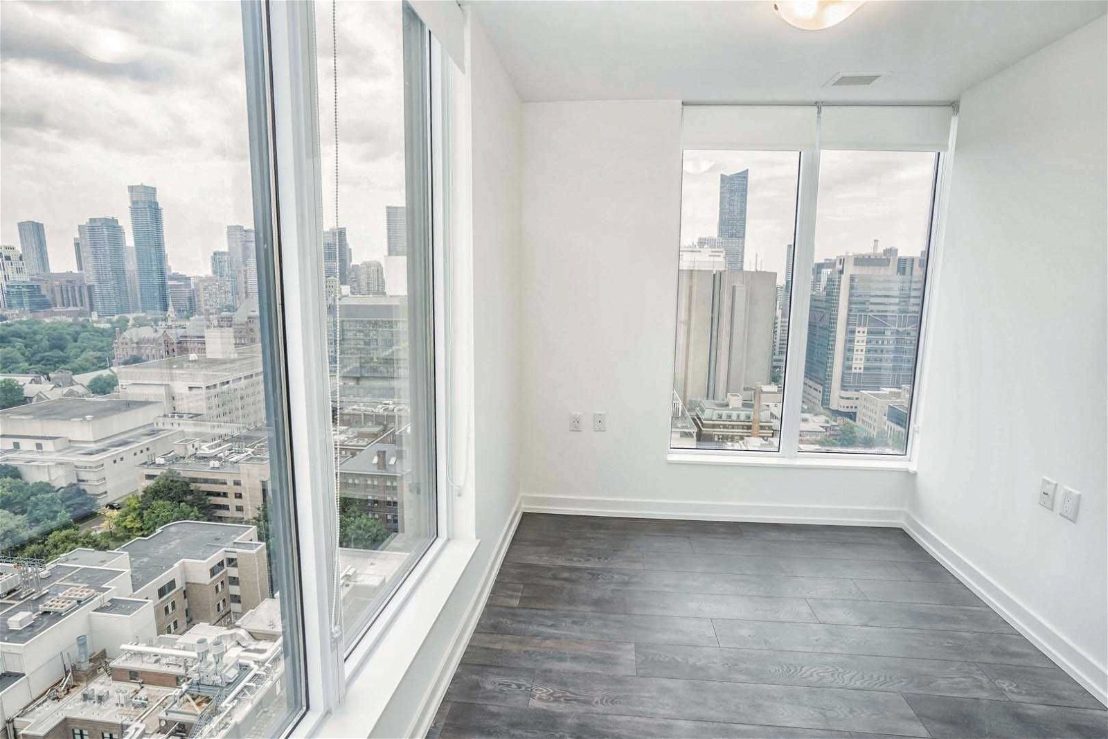 203 College St, unit 2406 for rent - image #17