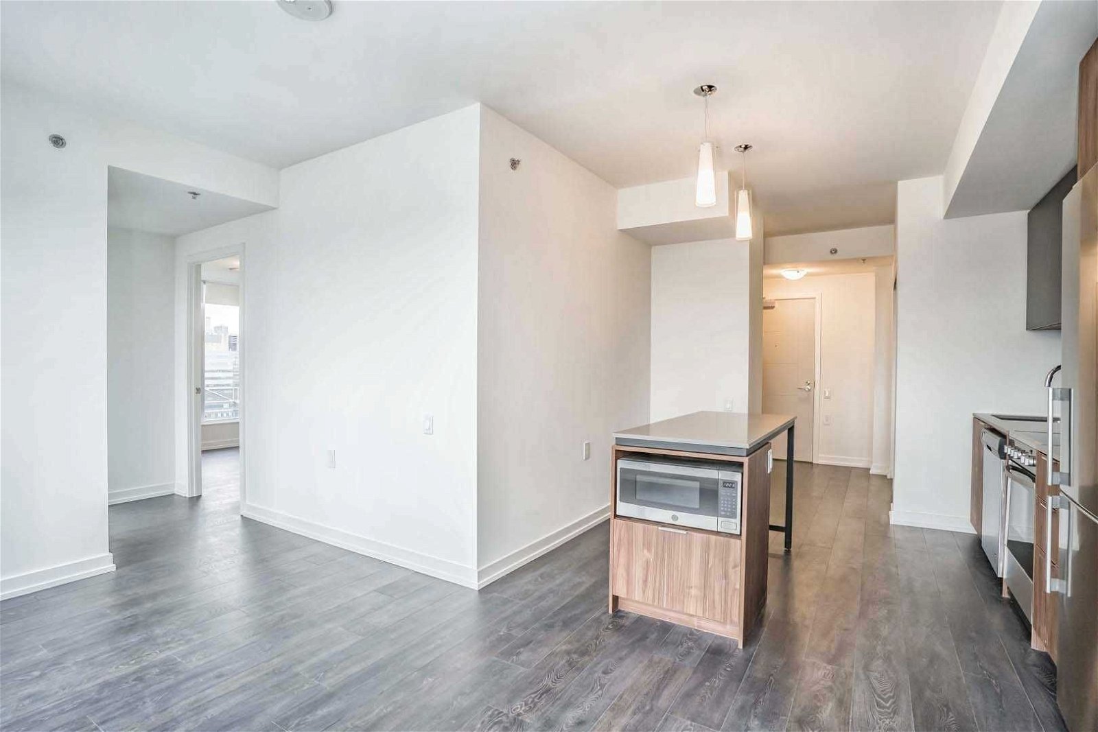 203 College St, unit 2406 for rent - image #7