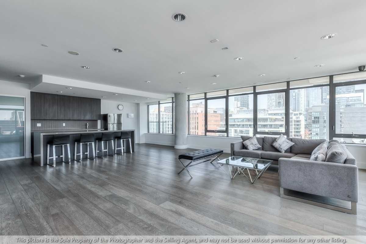 560 King St W, unit 413 for rent - image #16