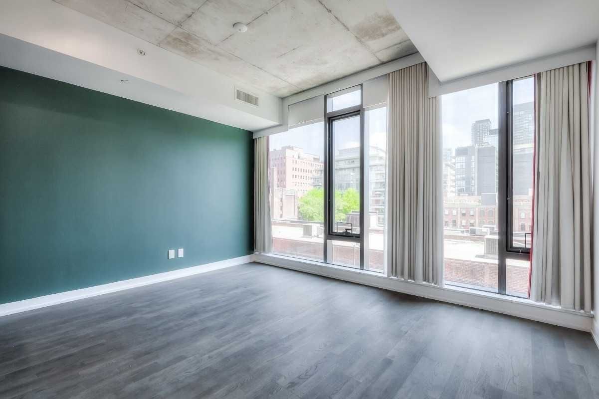 560 King St W, unit 413 for rent - image #23