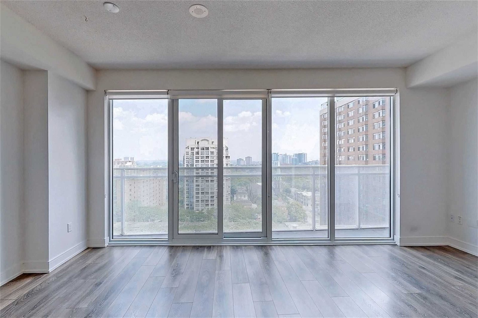 89 Mcgill St, unit 1305 for rent - image #16