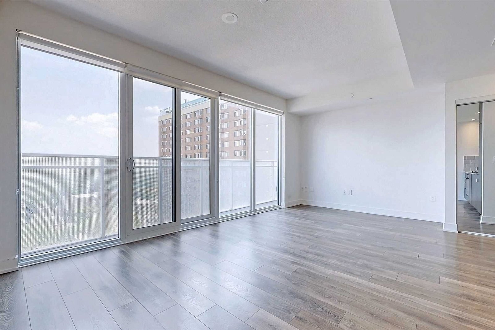89 Mcgill St, unit 1305 for rent - image #18