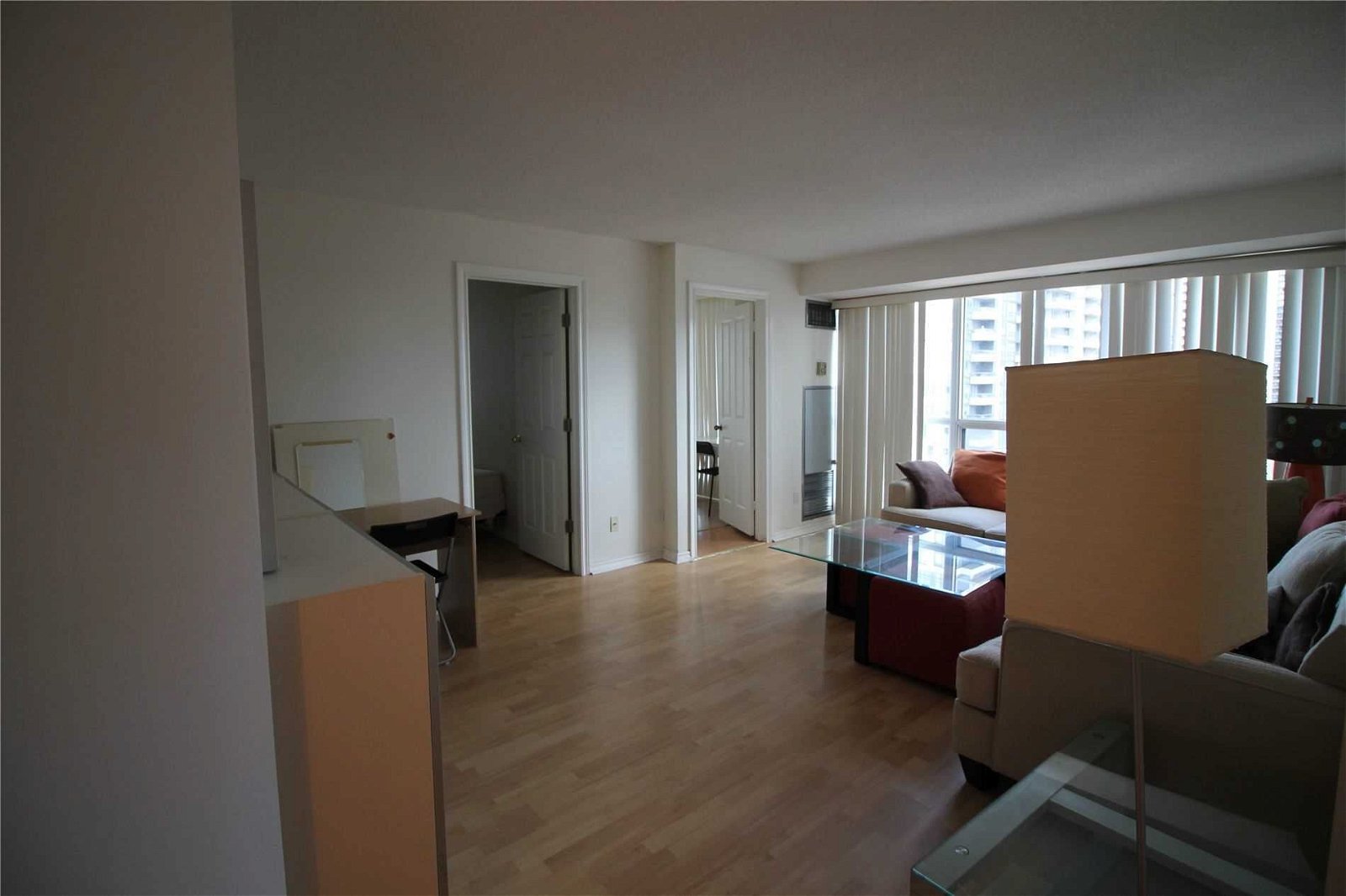 18 Hollywood Ave, unit 1203 for rent - image #9
