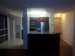 30 Grand Trunk Cres, unit 2706 for rent - image #4