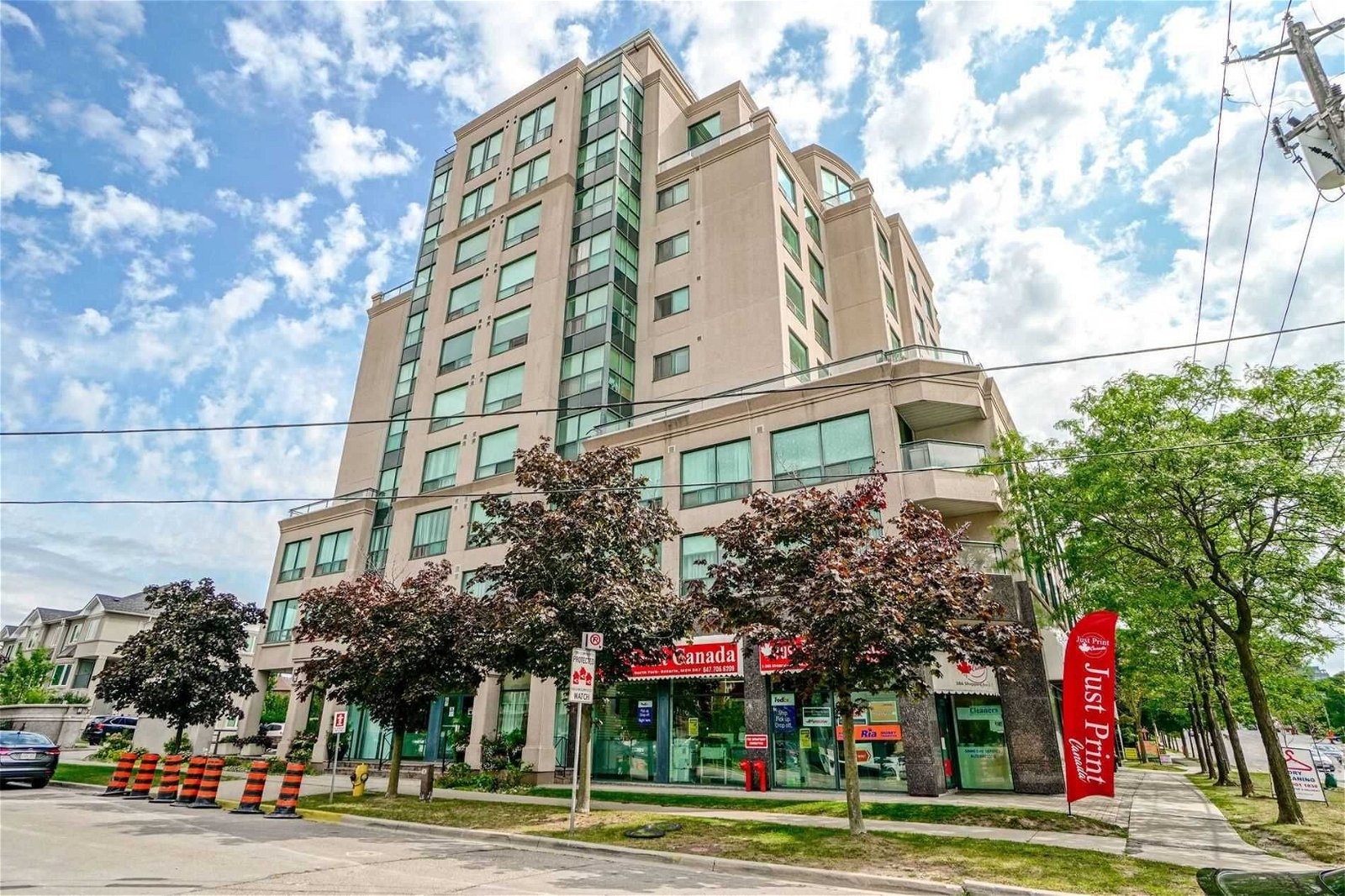 1 Hycrest Ave, unit 806 for sale - image #12