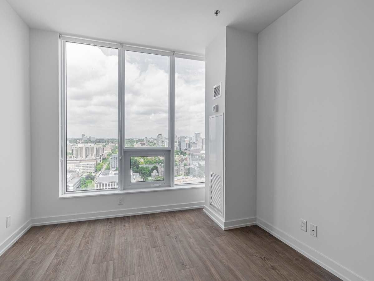 203 College St, unit 3005 for rent - image #7