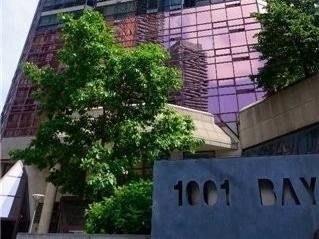 1001 Bay St, unit 417 for rent