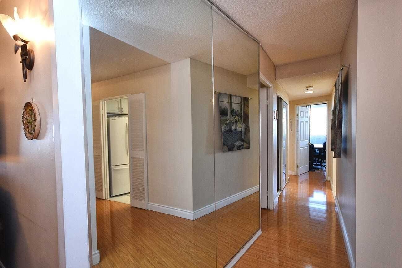 3303 Don Mills Rd, unit 1402 for sale - image #8