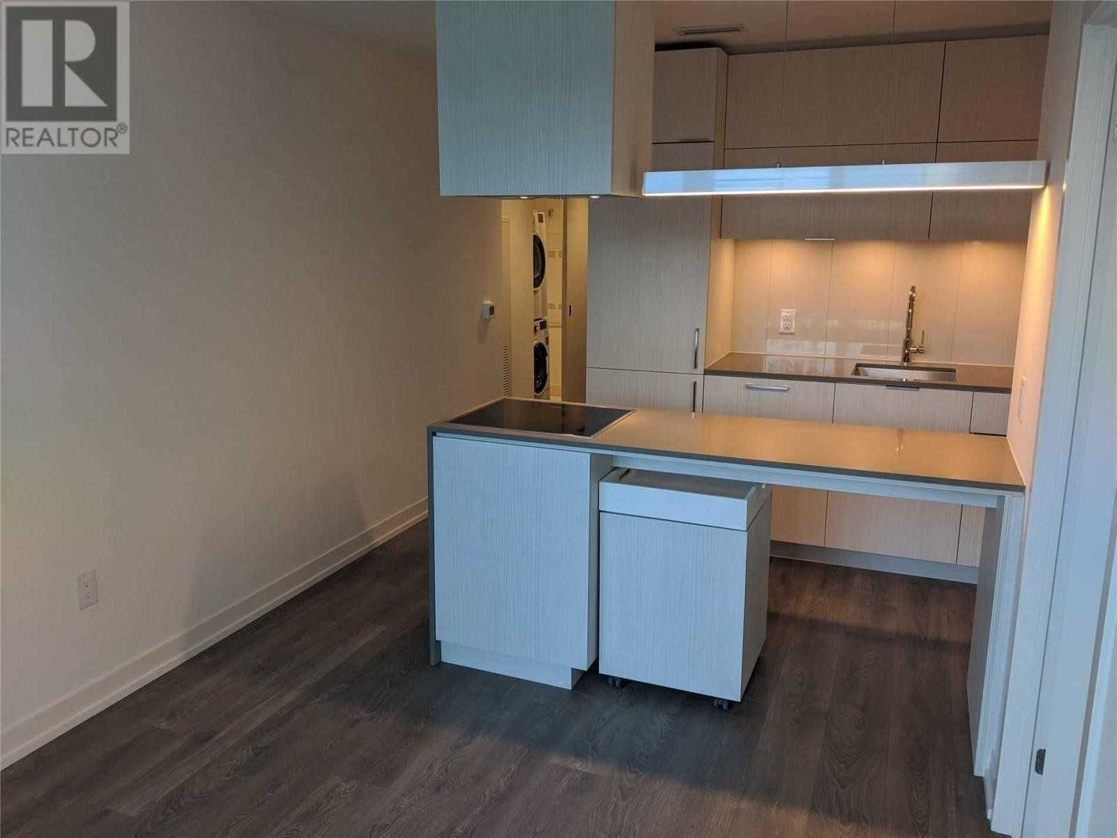 15 Lower Jarvis St, unit 401 for rent - image #11