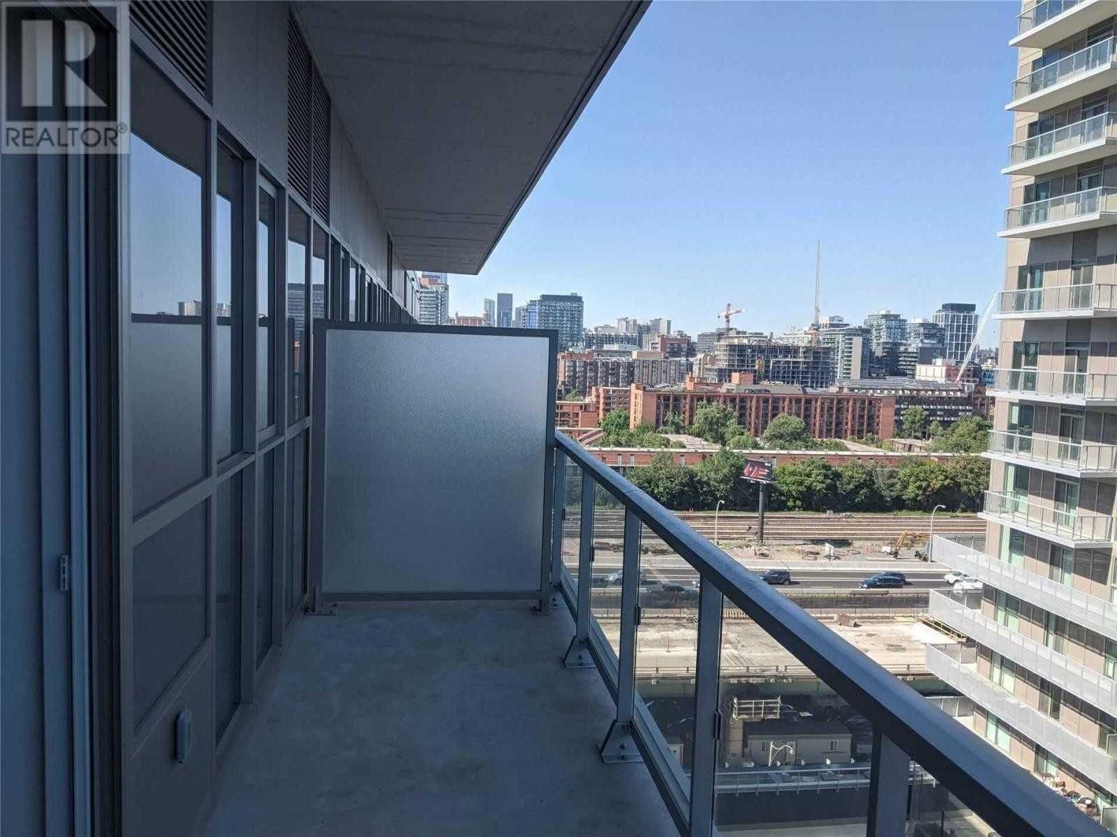 15 Lower Jarvis St, unit 401 for rent - image #6