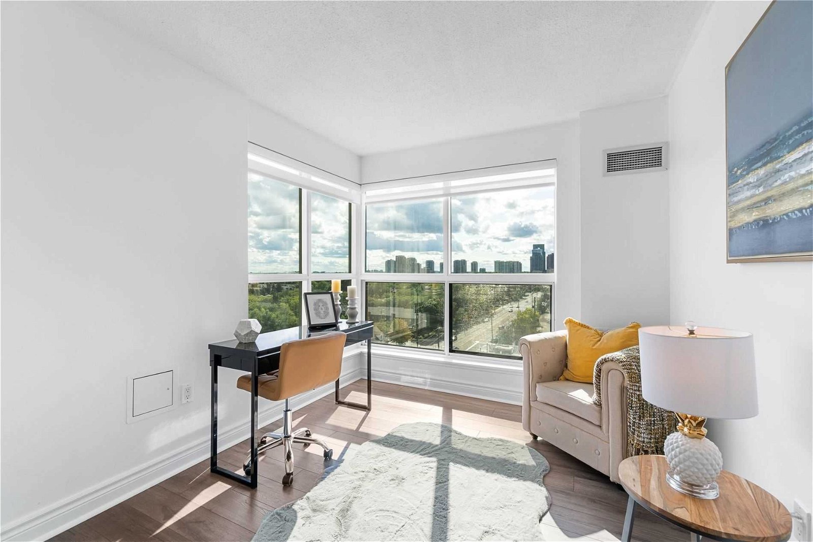 1 Hycrest Ave, unit 807 for sale - image #10