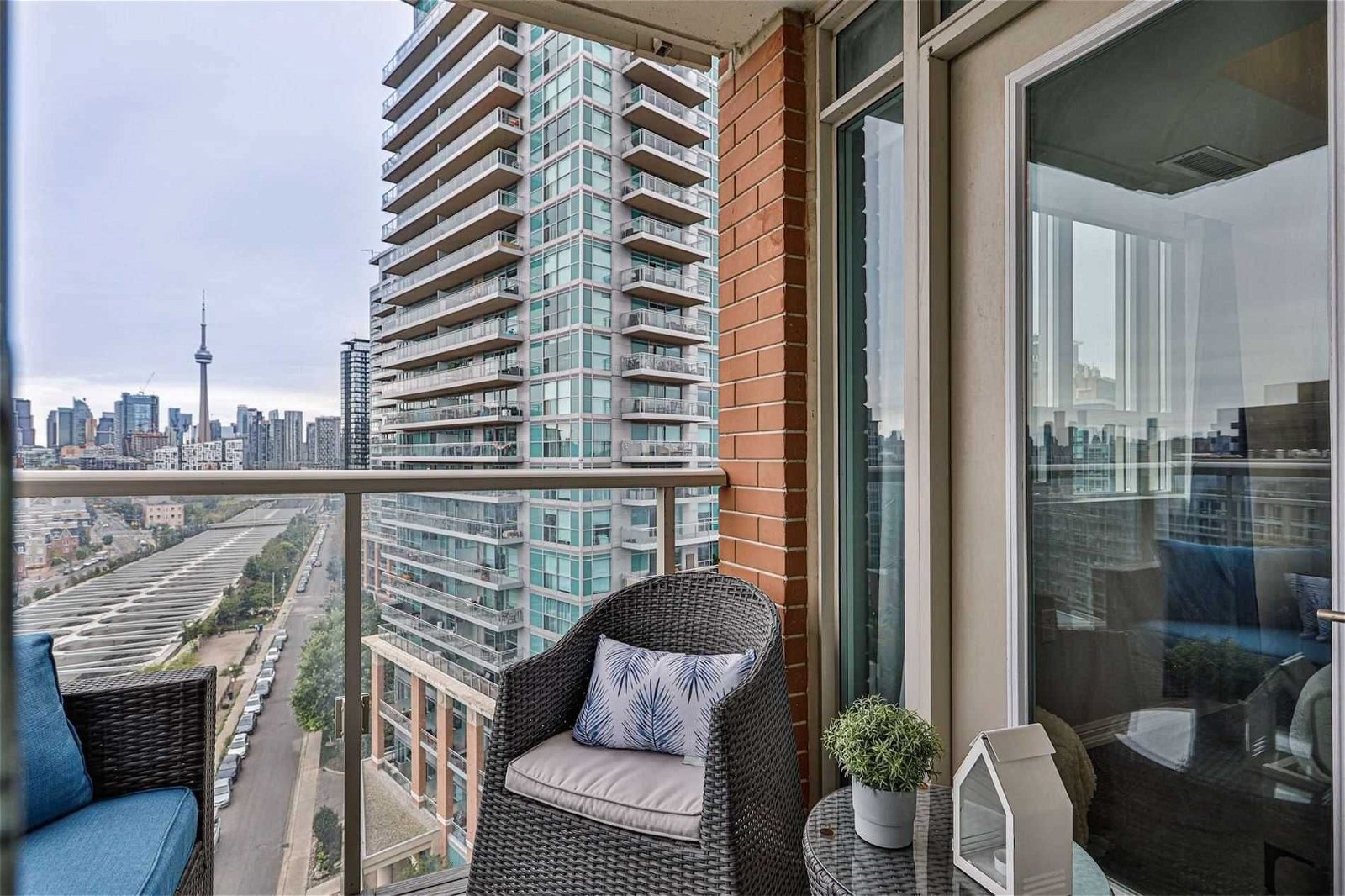 125 Western Battery Rd, unit #1302 for sale - image #37