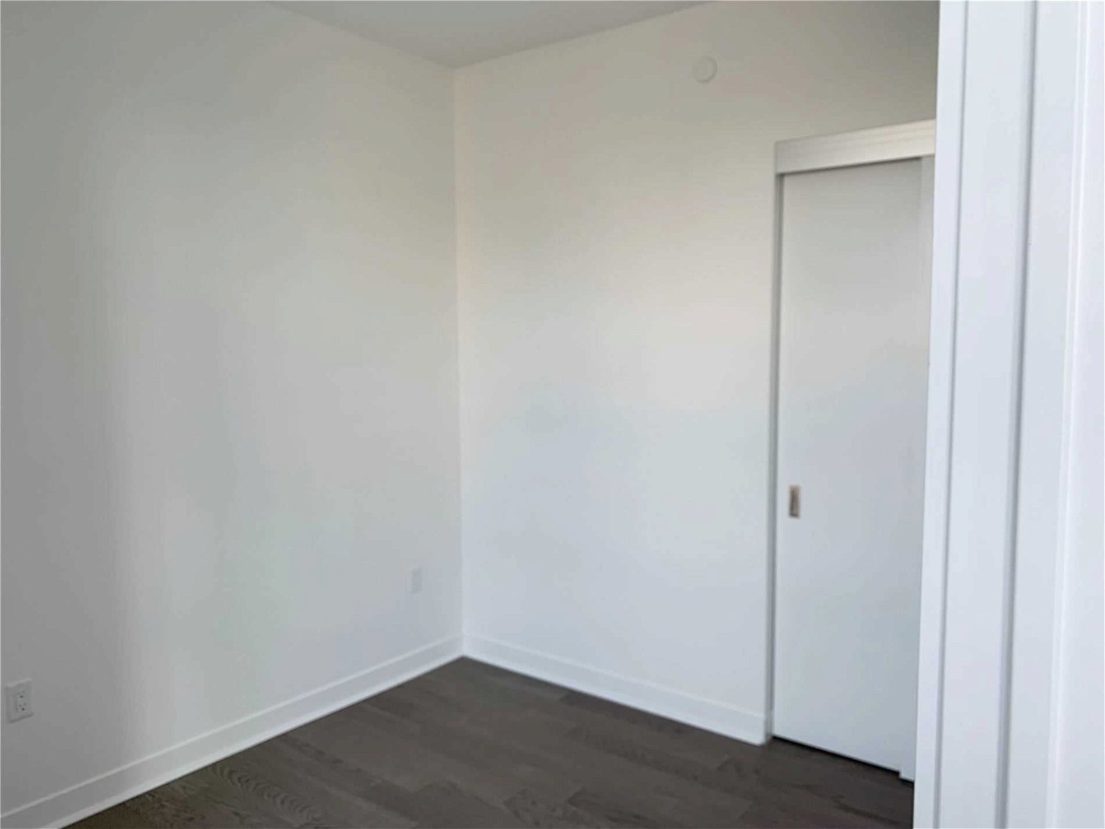 501 Adelaide St W, unit 1111 for rent - image #8