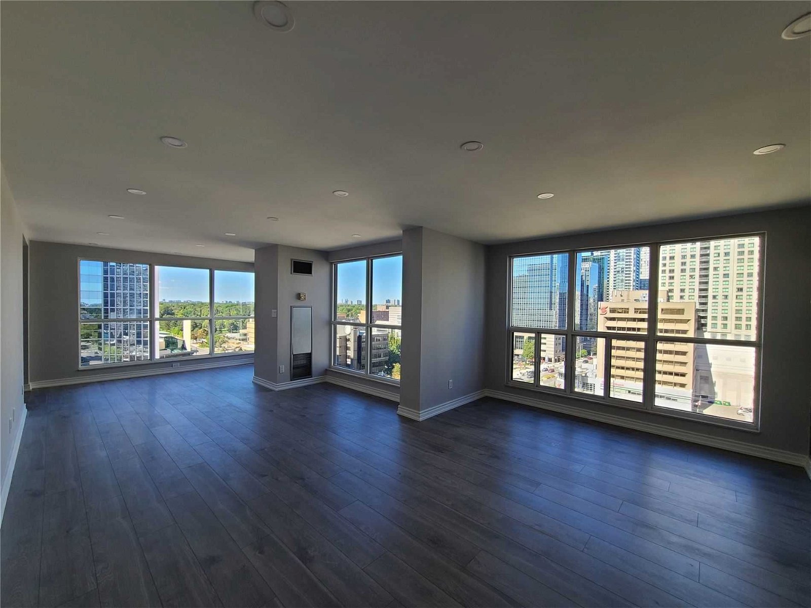 18 Hollywood Ave, unit 1507 for rent - image #19