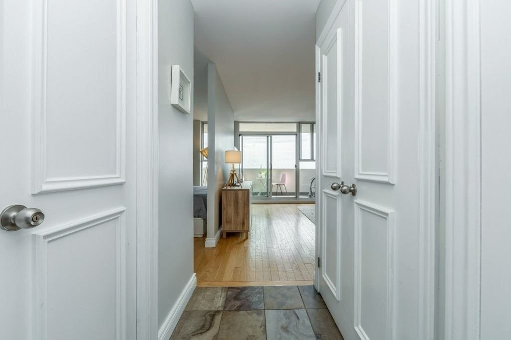 40 Homewood Ave, unit 2810 for sale - image #8