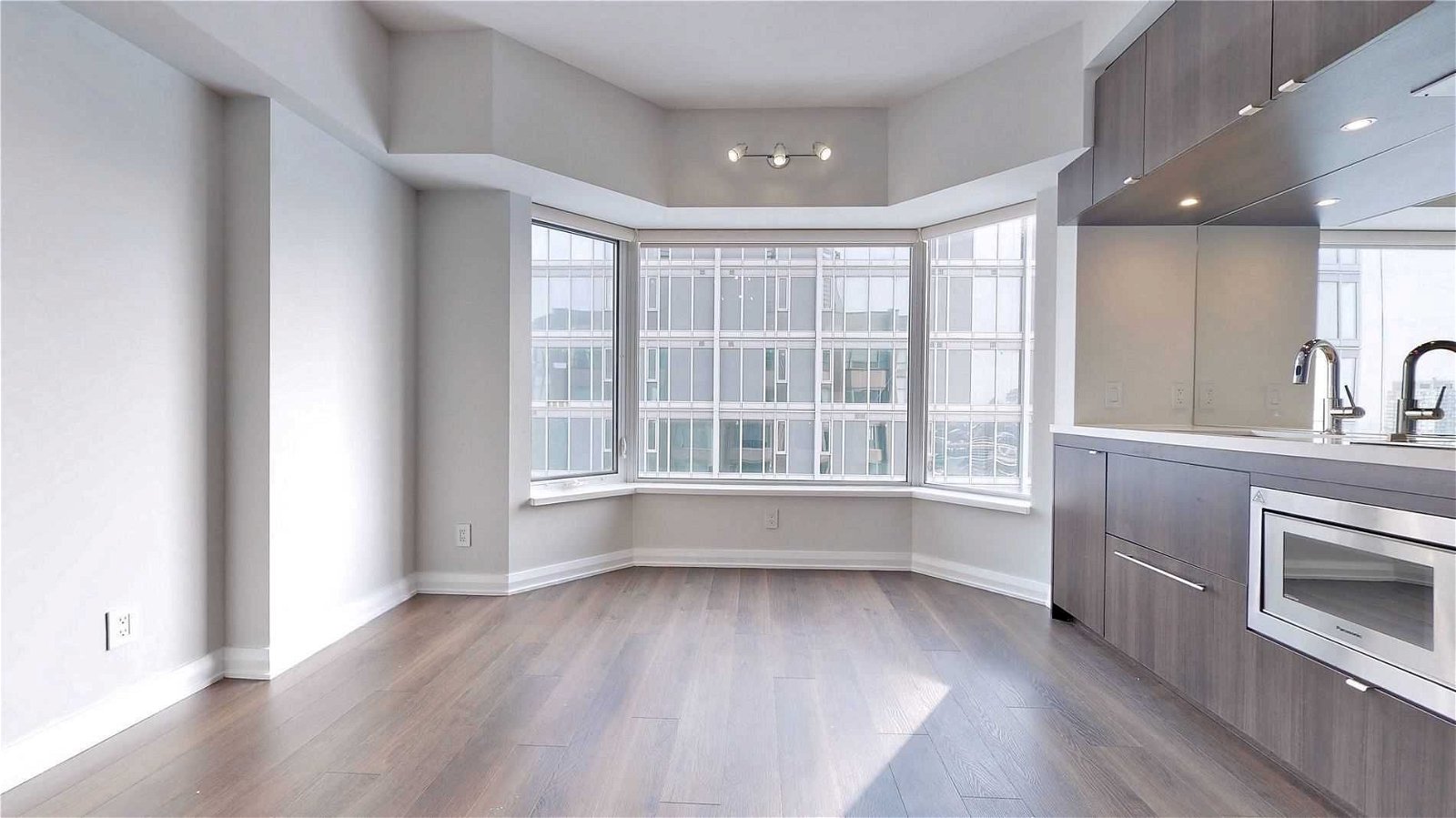 155 Yorkville Ave, unit 3111 for rent - image #16