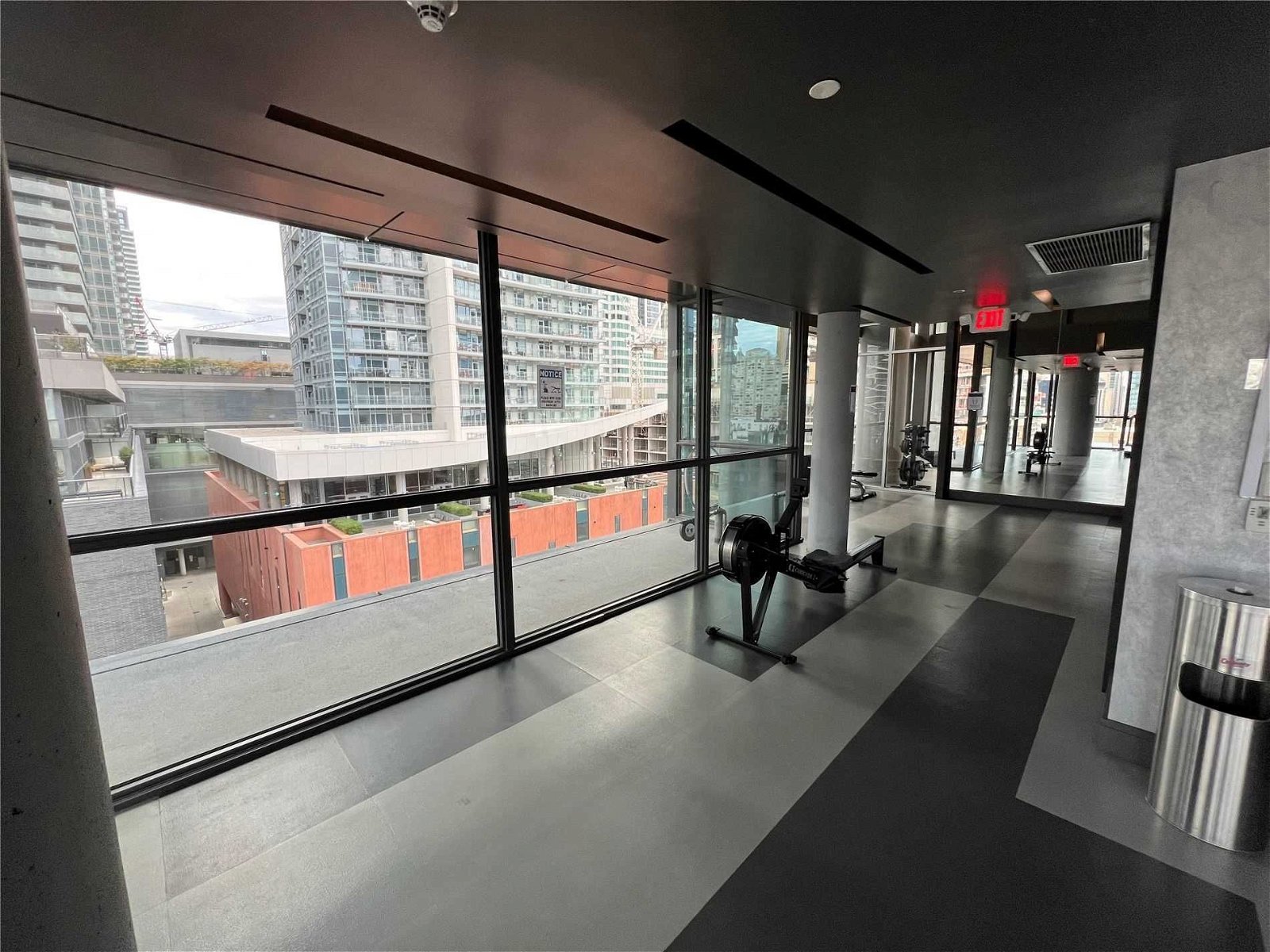290 Adelaide St W, unit 1910 for rent - image #13