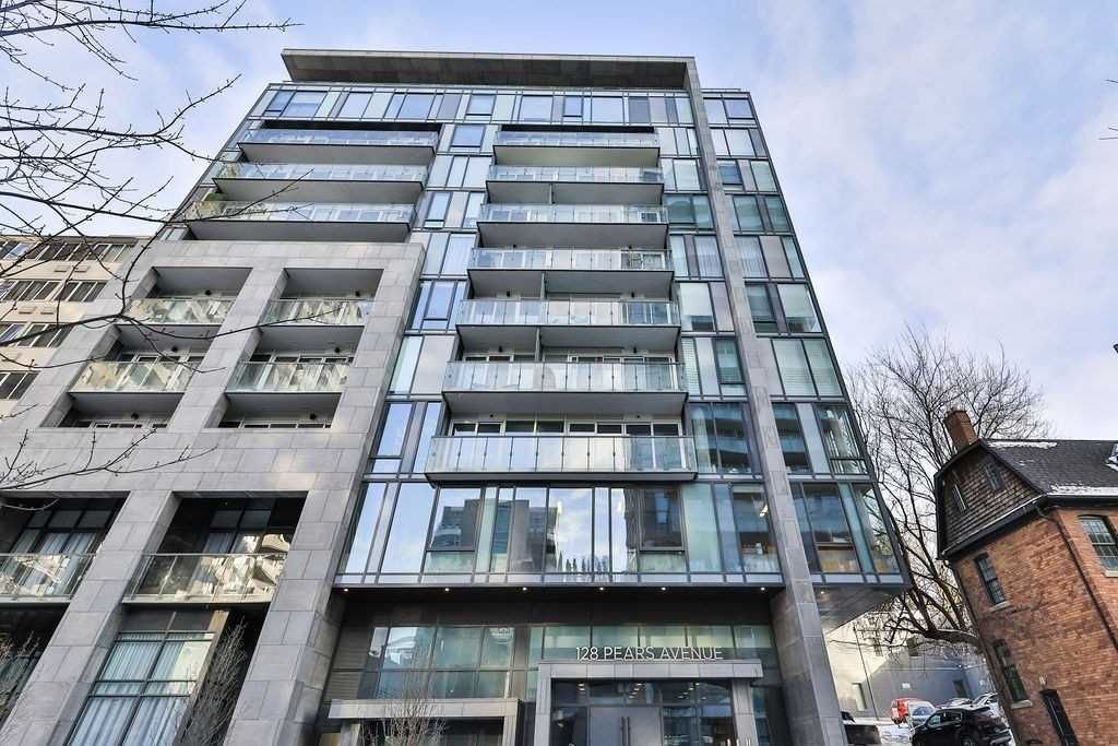 128 Pears Ave, unit 303 for sale - image #7