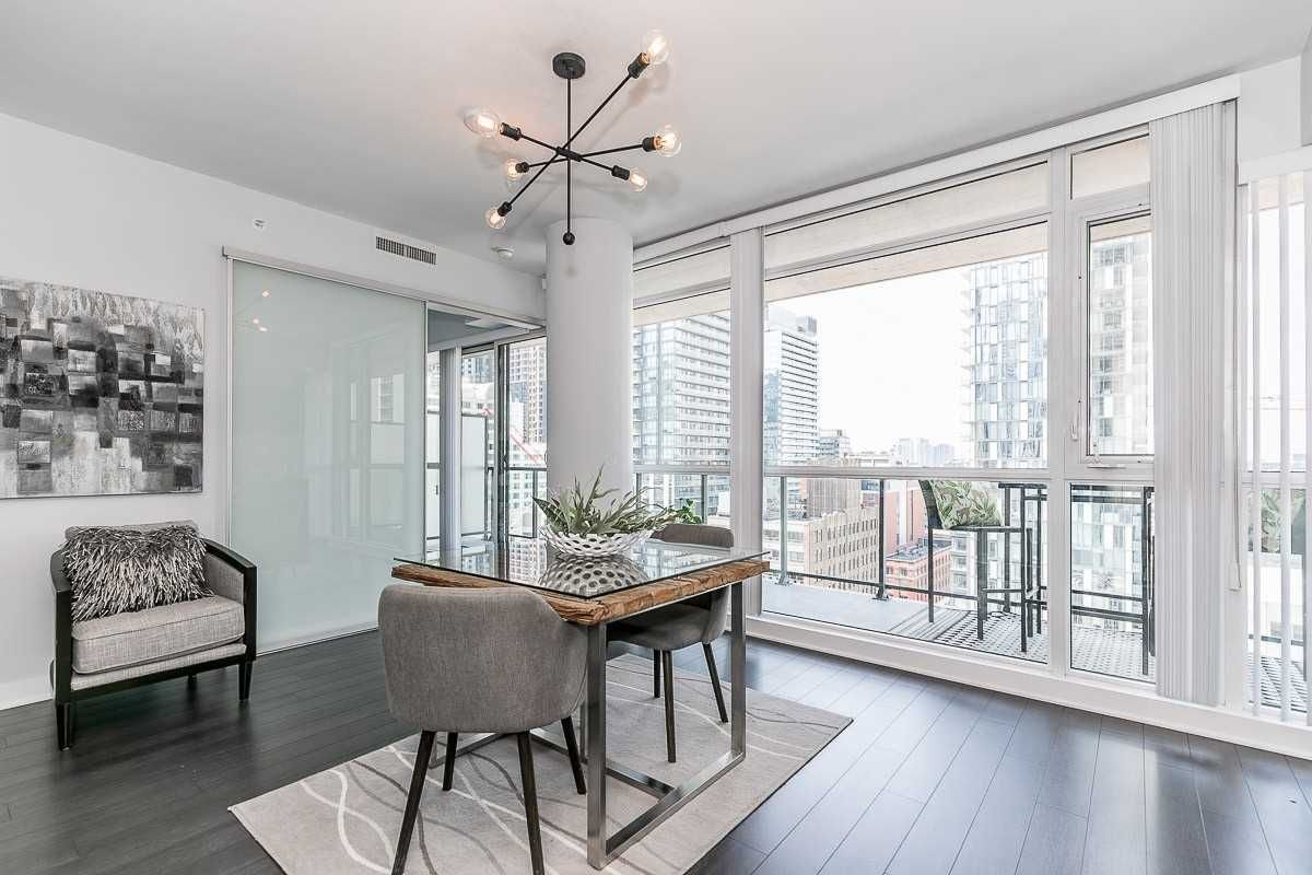 290 Adelaide St W, unit 1501 for sale - image #2