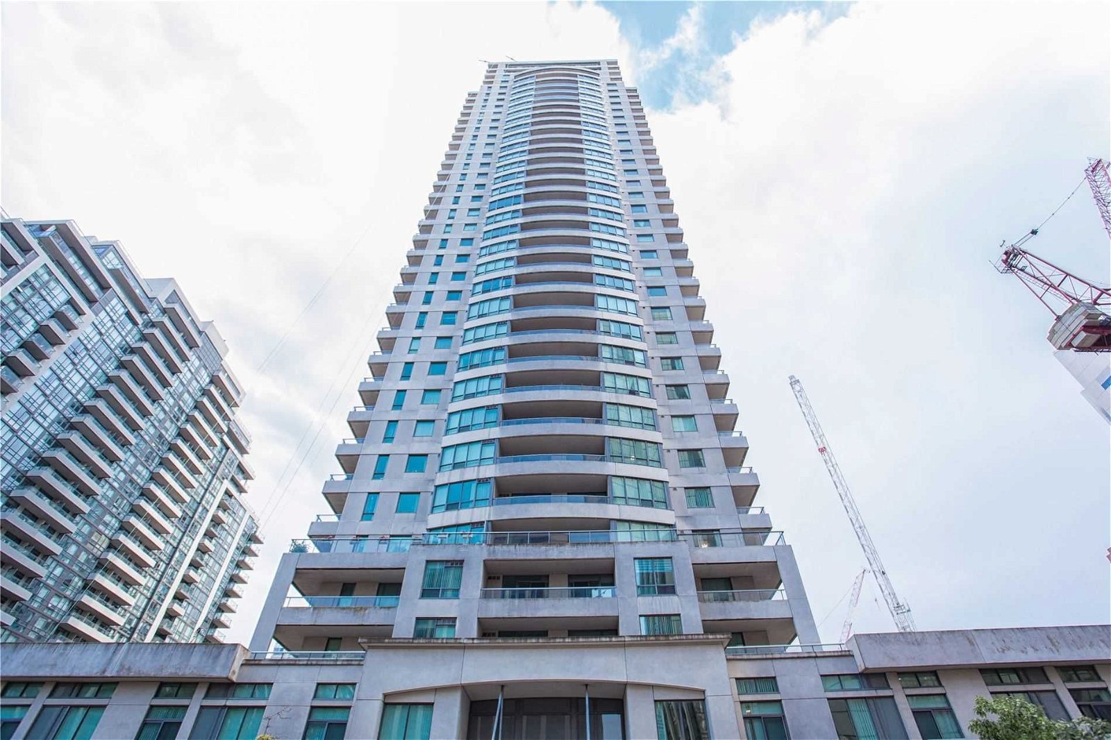 23 Hollywood Ave, unit 310 for sale - image #23
