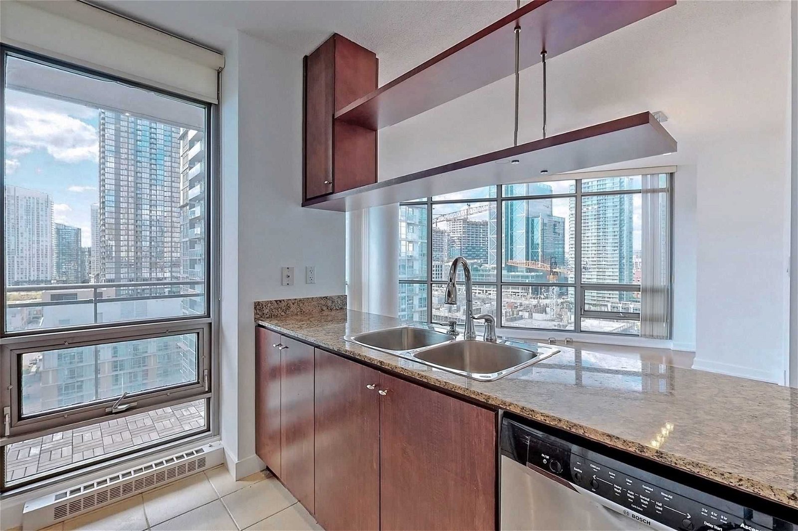 3 Navy Wharf Crt, unit 1703 for rent - image #21