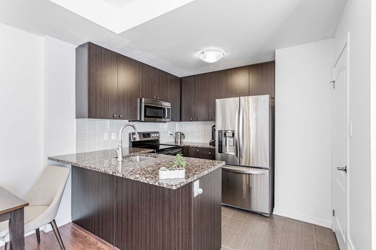 27 Coneflower Cres, unit Th 26 for sale - image #3