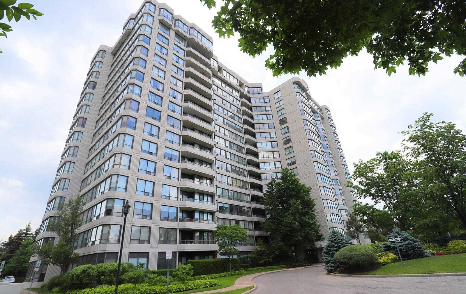 1131 Steeles Ave W, unit 1102 for sale - image #1