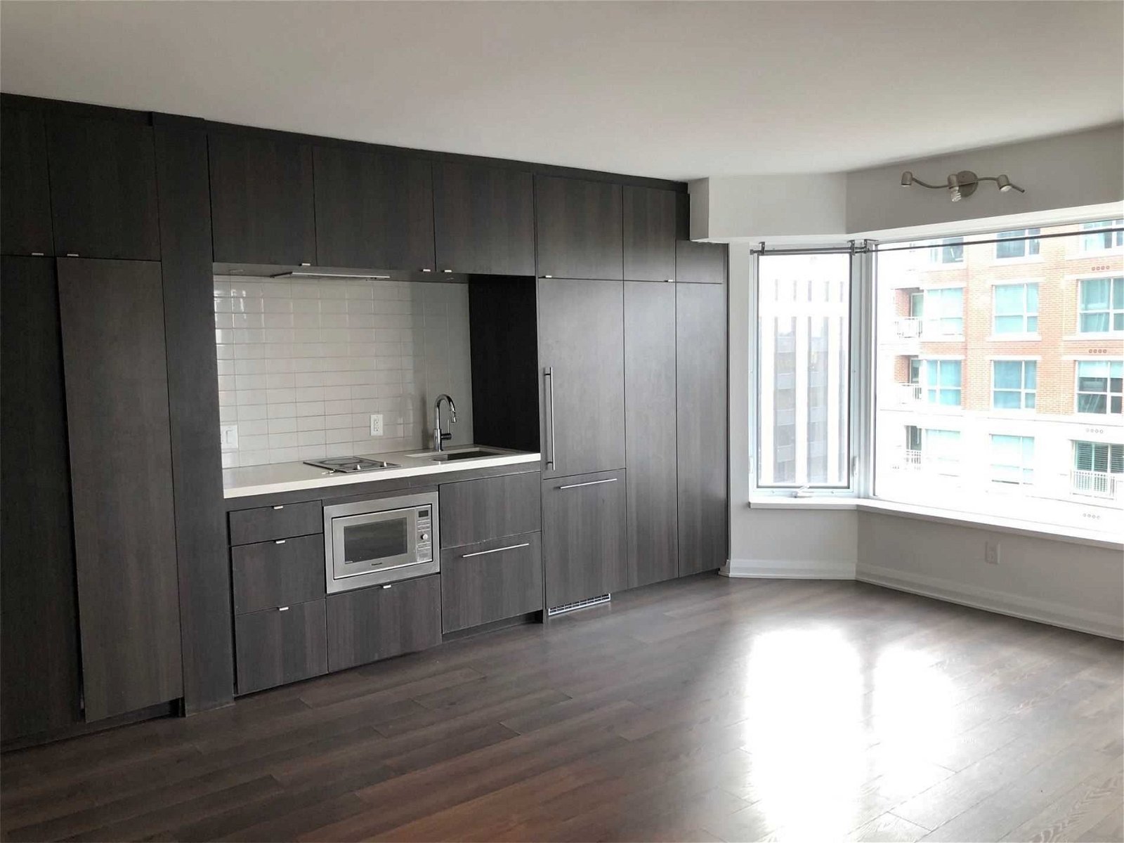155 Yorkville Ave, unit 1117 for rent - image #6