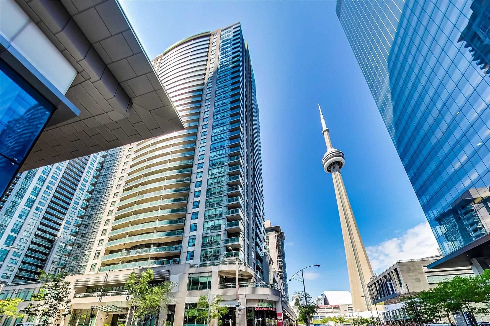 30 Grand Trunk Cres, unit 2908 for sale - image #1