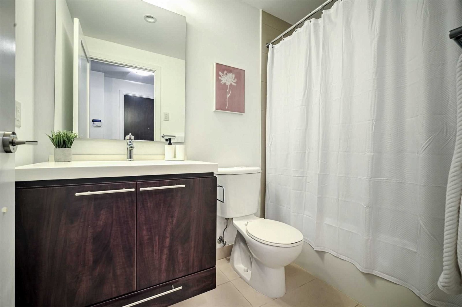 25 Broadway Ave, unit 604 for sale - image #11