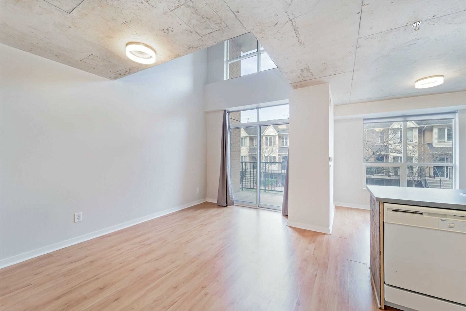 800 King St W, unit 216 for rent - image #12